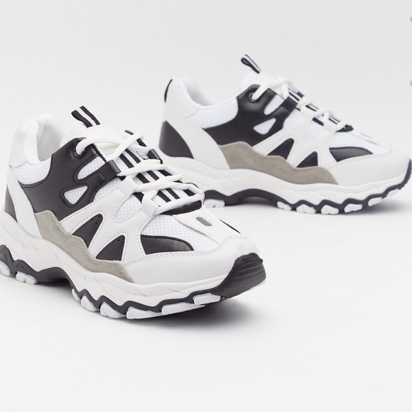 Black and white dad sneaker - Picture 2 of 6